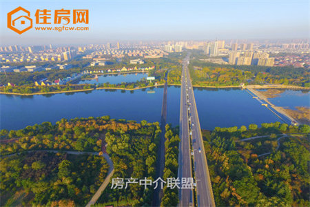 杭州花园三居室两室朝阳紧邻明湖中学证满五年免大税送储藏室出售